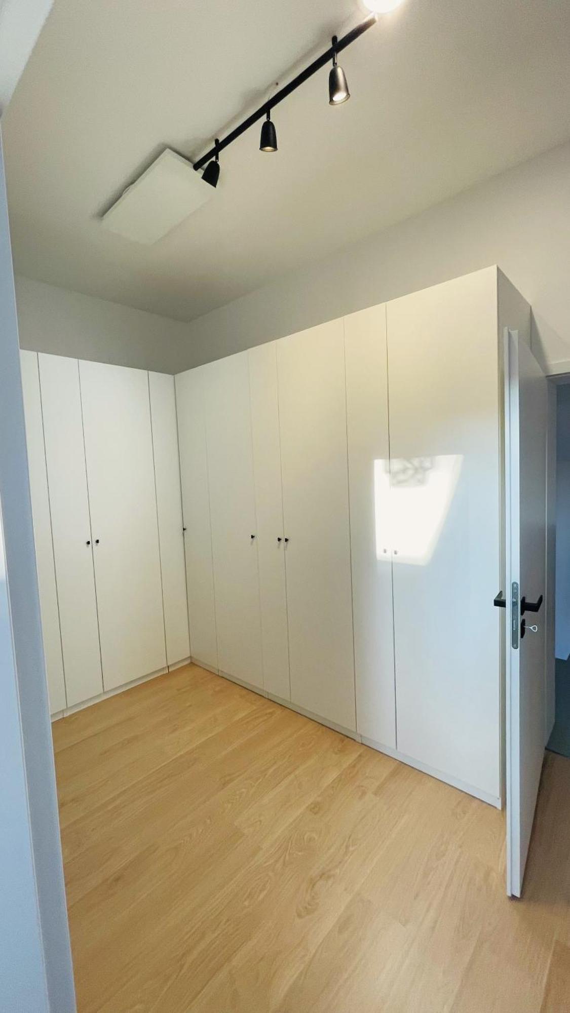 House Flow, 3 Room, Free 2 Parking Братислава Екстер'єр фото