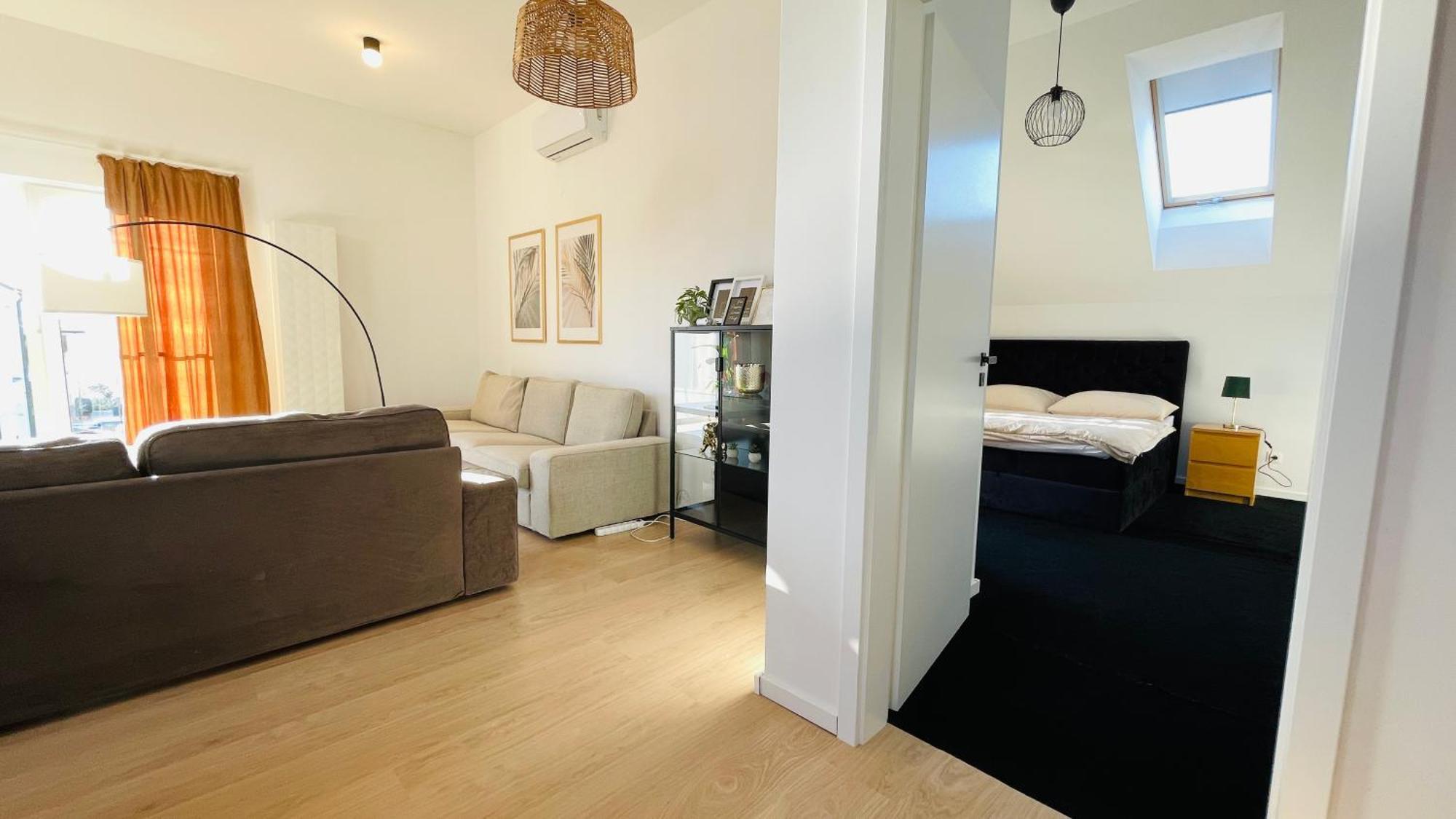 House Flow, 3 Room, Free 2 Parking Братислава Екстер'єр фото