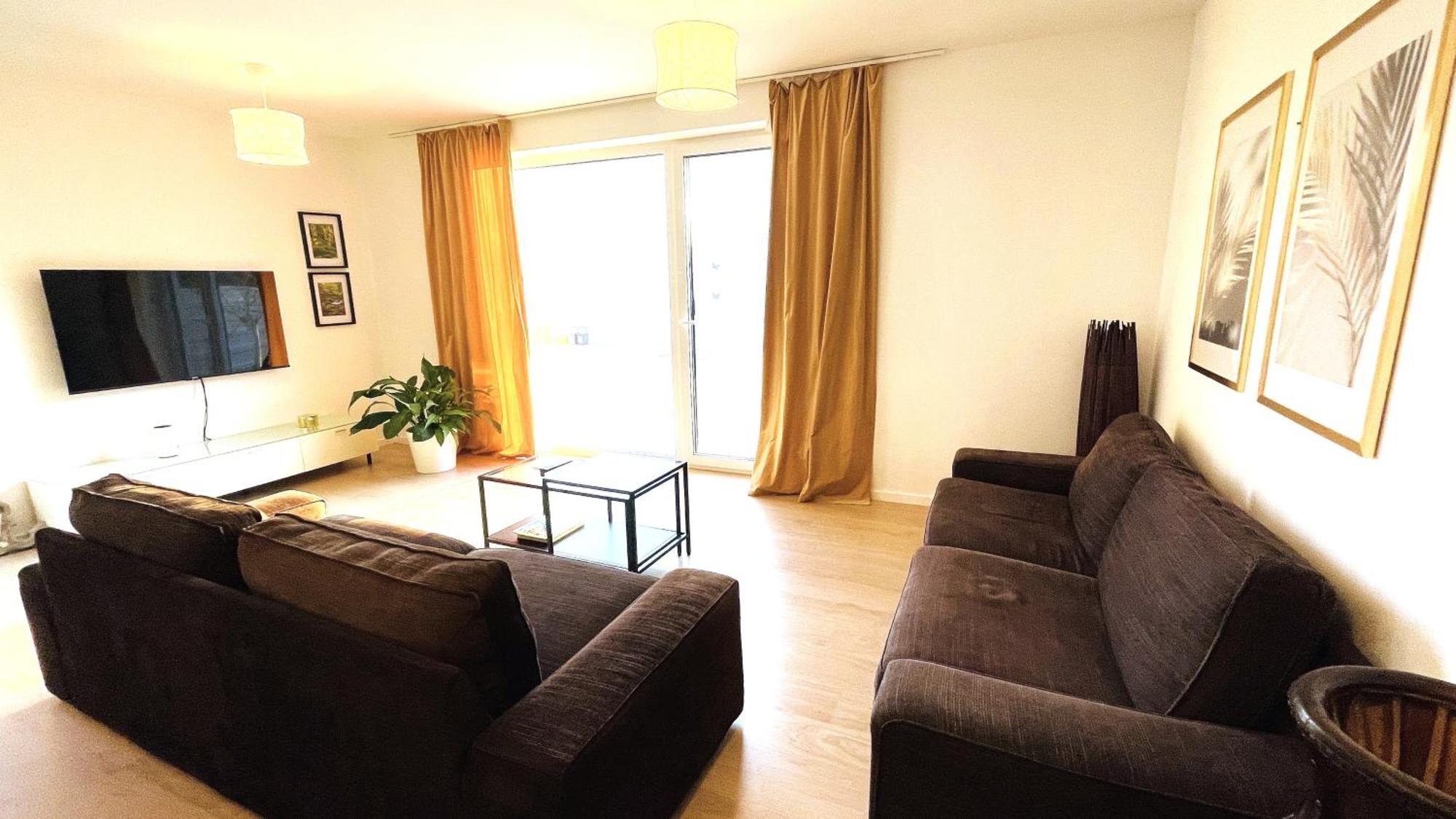 House Flow, 3 Room, Free 2 Parking Братислава Екстер'єр фото