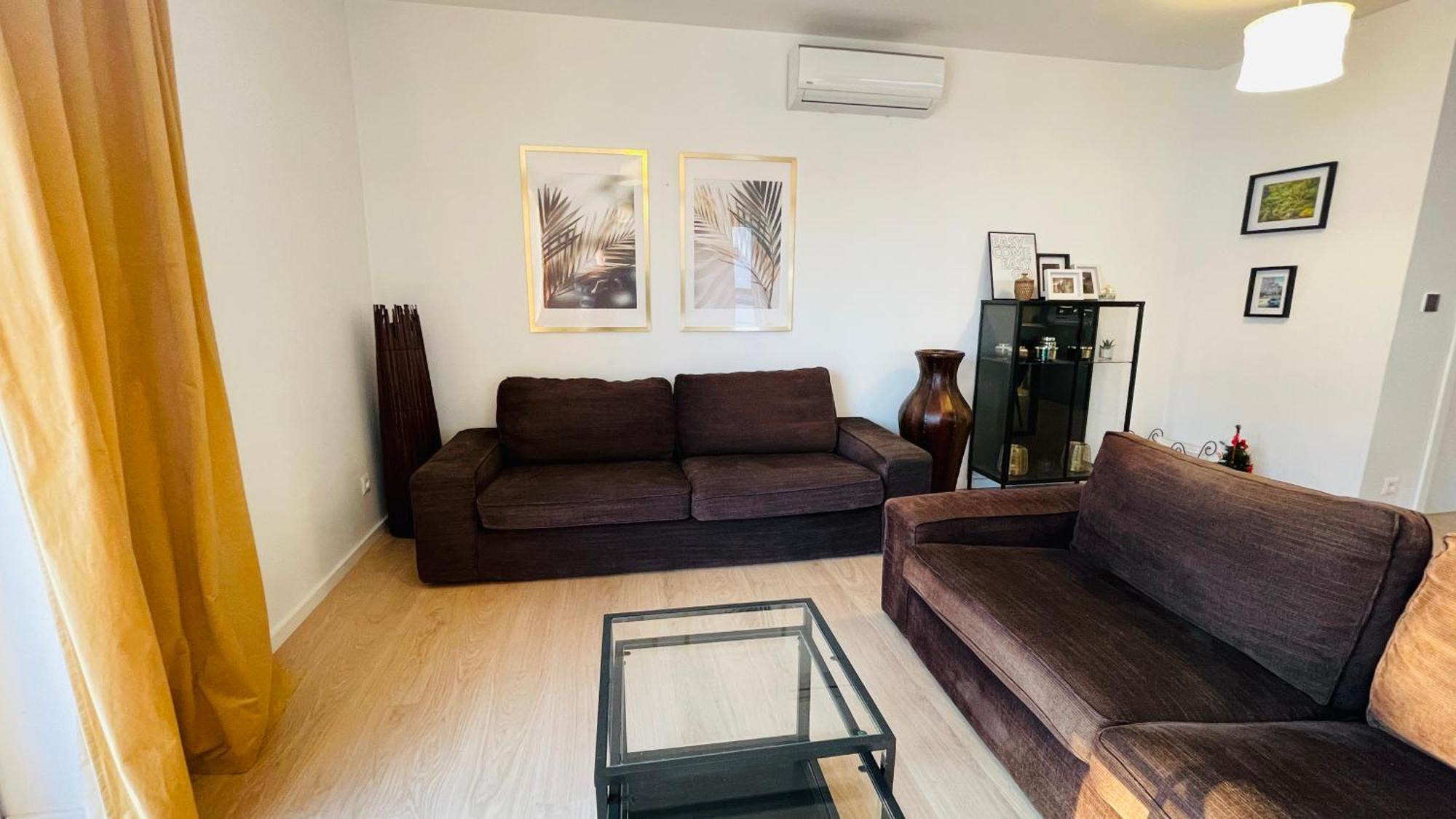House Flow, 3 Room, Free 2 Parking Братислава Екстер'єр фото